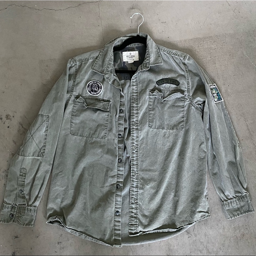 Mens button up in faded olive green or dark grey.   ( SOLD )